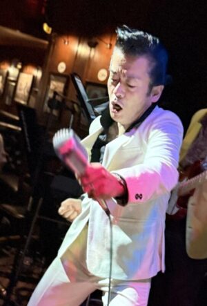 スペースジオン　チャーリー・ニーシオが歌う、エルビス・プレスリーのこの名曲をご紹介！