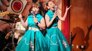 スペースジオン　先日6/20(土)マオちゃん＆モヨちゃんのステージの雰囲気写真など！